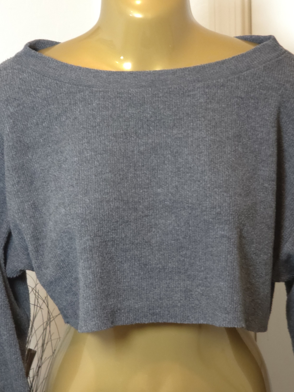 Forever 21 Gray Cropped Sweater Long Sleeve Soft Sz S